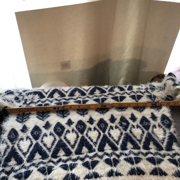 𝅺Topshot  Boho Y2k shaggy Fur Fuzzy soft Long sleeve sweater ‎ size 6  #w1017 - Picture 7 of 10